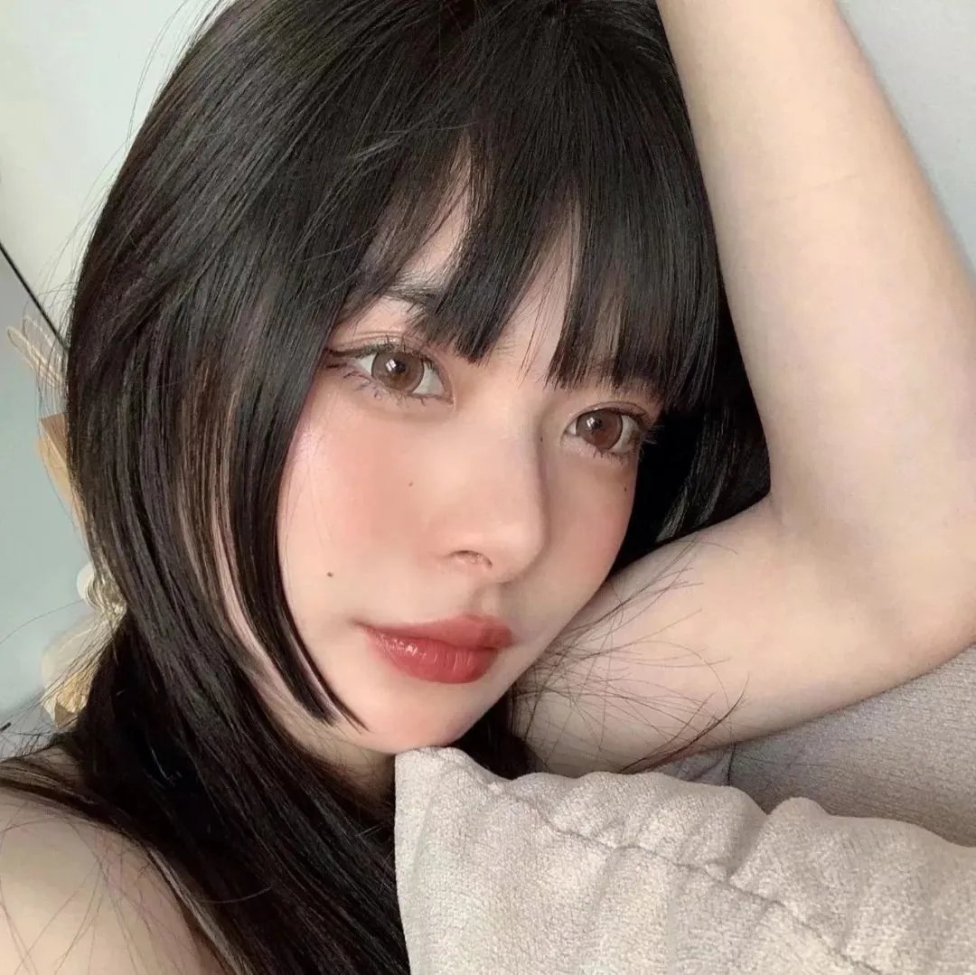 淡蓝琥珀
